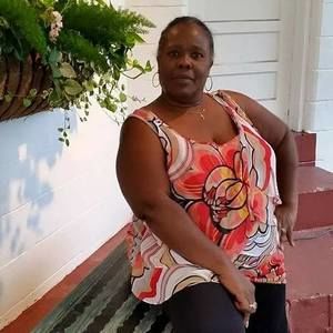 Meet your Posher, Bernice